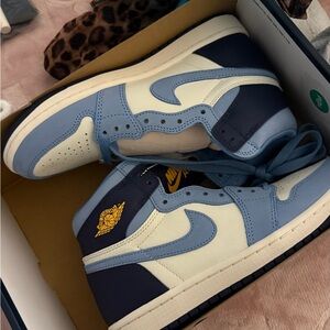 Men's Blue and White Sneakers